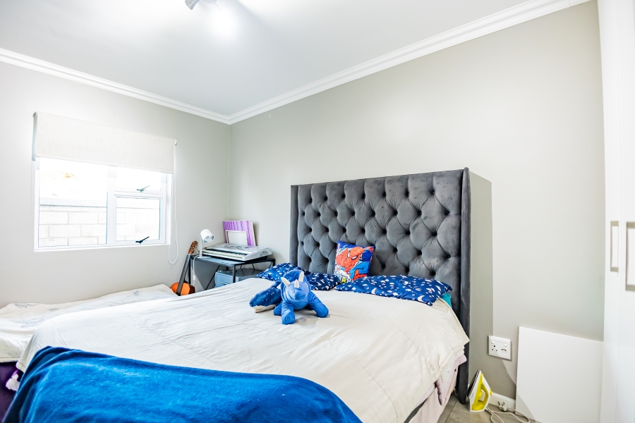 3 Bedroom Property for Sale in Windsor Park Estate Western Cape